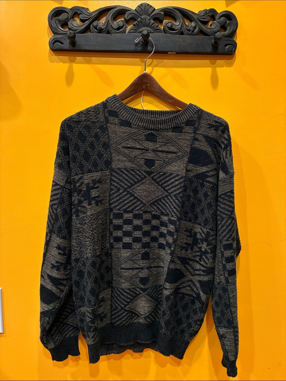 David Taylor Men's Geometric Patchwork Crewneck Sweater - Black & Gray